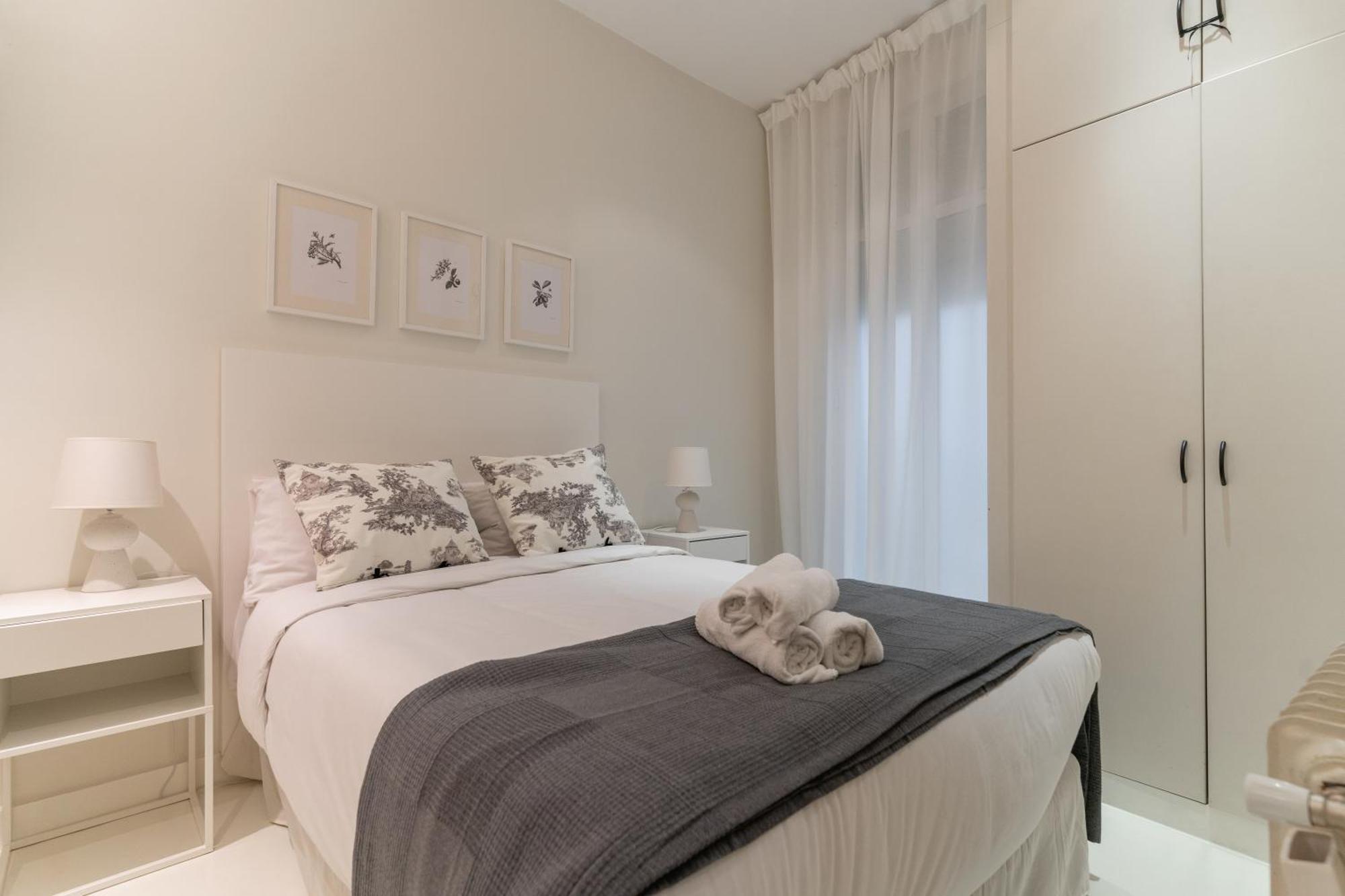 Spacious Modern-3Bedrooms 2Bathrooms-Plaza Mayor Madrid Exteriér fotografie