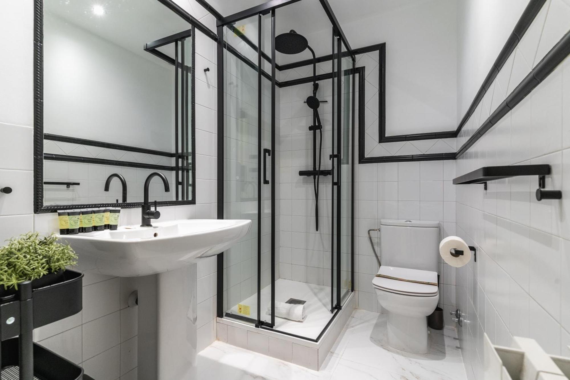 Spacious Modern-3Bedrooms 2Bathrooms-Plaza Mayor Madrid Exteriér fotografie